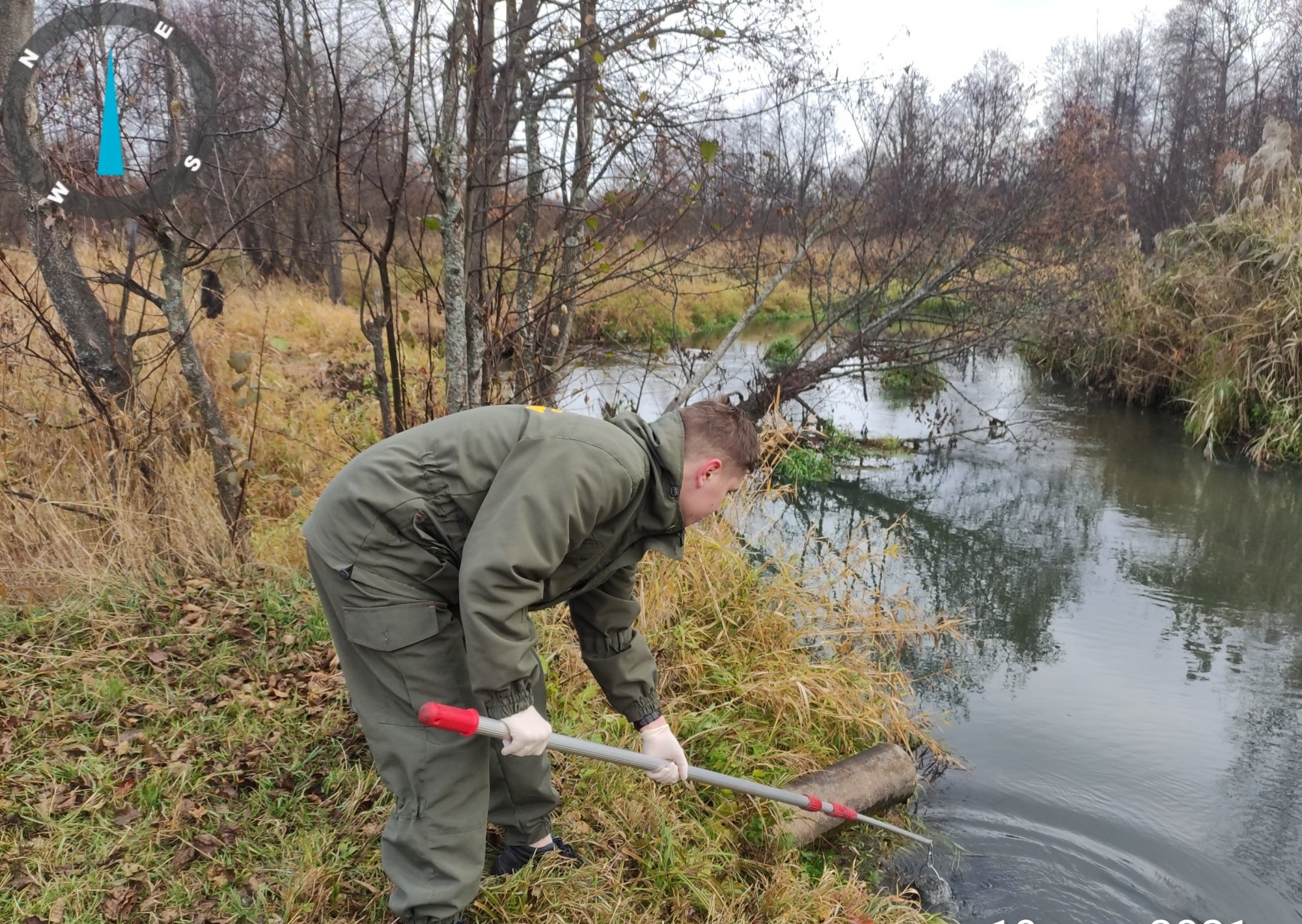 Отобраны пробы природной воды, выше и ниже выпуска сточных вод в реку, на  предмет оценки влияния сточных вод на водный объект - реку Явас - ФГБУ  ЦЛАТИ по ПФО