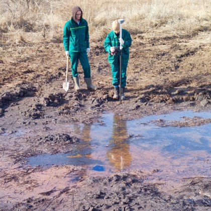 Выездное обследование земельного участка месте разлива нефтепродуктов в Оренбургской области