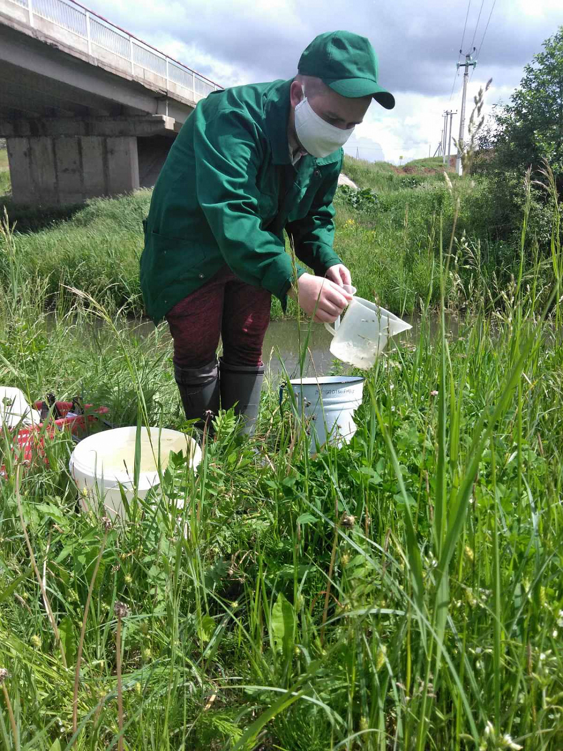 Отбор проб природной воды из р. Гардалинка и р. Шильна в республике Татарстан
