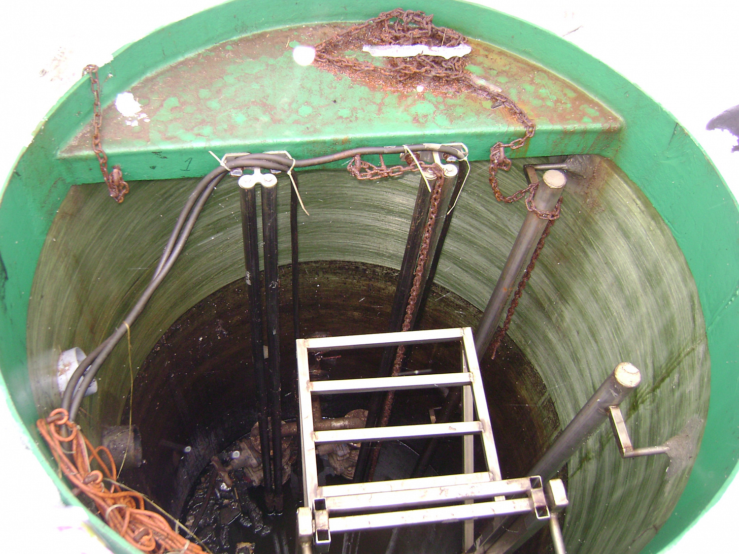 Отбор проб сточной воды на объекте природопользования - ЗАО «Плайтерра» 