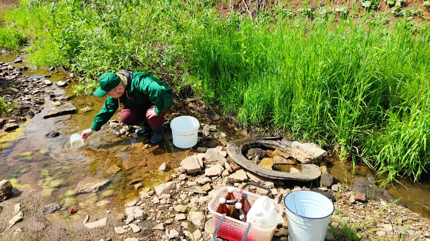 Отбор проб природной воды из р. Гардалинка и р. Шильна в республике Татарстан